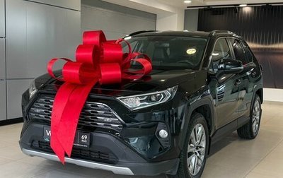 Toyota RAV4, 2020 год, 3 047 000 рублей, 1 фотография
