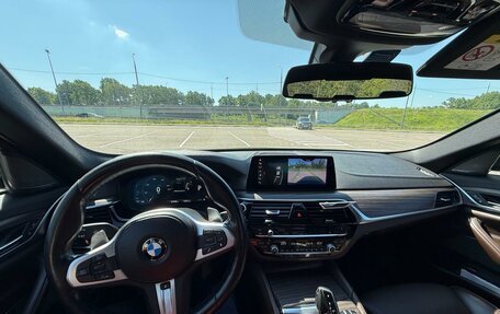 BMW 5 серия, 2018 год, 2 000 000 рублей, 15 фотография