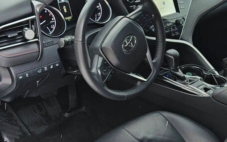 Toyota Camry, 2021 год, 2 649 000 рублей, 8 фотография