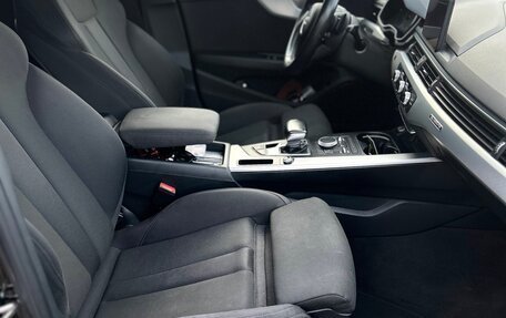 Audi A4, 2019 год, 2 435 000 рублей, 14 фотография