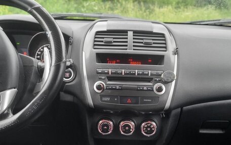 Mitsubishi ASX I рестайлинг, 2011 год, 690 000 рублей, 5 фотография