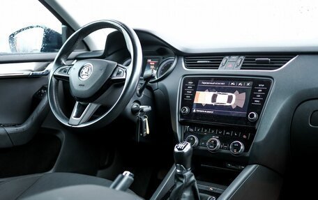Skoda Octavia, 2017 год, 1 599 000 рублей, 10 фотография