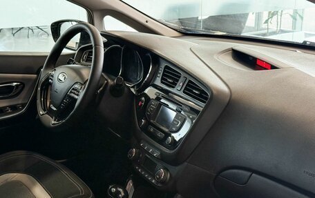 KIA cee'd III, 2014 год, 1 067 000 рублей, 9 фотография