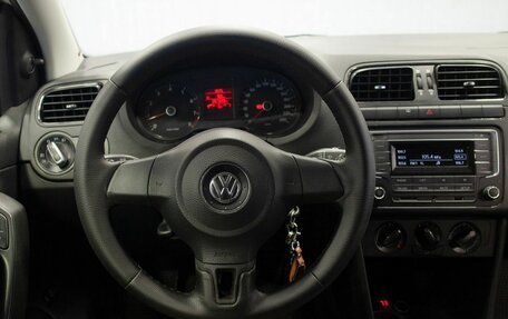 Volkswagen Polo VI (EU Market), 2010 год, 640 000 рублей, 20 фотография