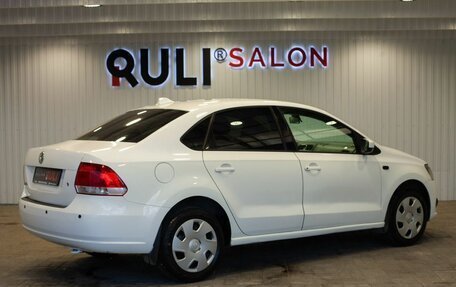 Volkswagen Polo VI (EU Market), 2010 год, 640 000 рублей, 10 фотография