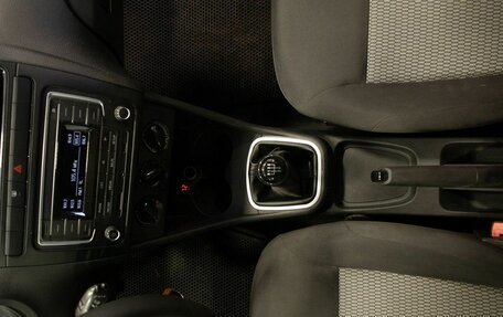 Volkswagen Polo VI (EU Market), 2010 год, 640 000 рублей, 27 фотография