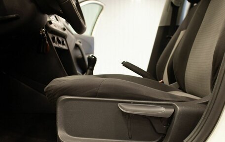 Volkswagen Polo VI (EU Market), 2010 год, 640 000 рублей, 31 фотография