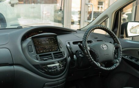 Toyota Estima III рестайлинг -2, 2005 год, 1 200 000 рублей, 10 фотография