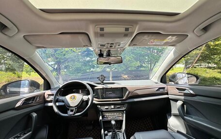 Volkswagen Tharu, 2022 год, 1 380 000 рублей, 10 фотография