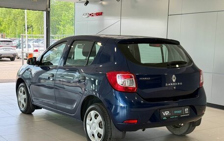 Renault Sandero II рестайлинг, 2017 год, 797 000 рублей, 4 фотография