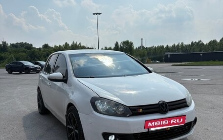 Volkswagen Golf VI, 2012 год, 880 000 рублей, 2 фотография