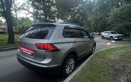 Volkswagen Tiguan II, 2019 год, 2 275 000 рублей, 10 фотография