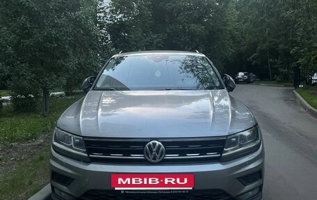 Volkswagen Tiguan II, 2019 год, 2 275 000 рублей, 15 фотография