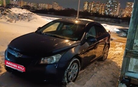 Chevrolet Cruze II, 2010 год, 500 000 рублей, 6 фотография