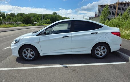 Hyundai Solaris II рестайлинг, 2013 год, 840 000 рублей, 2 фотография