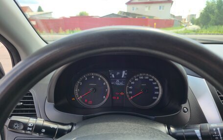 Hyundai Solaris II рестайлинг, 2013 год, 840 000 рублей, 10 фотография
