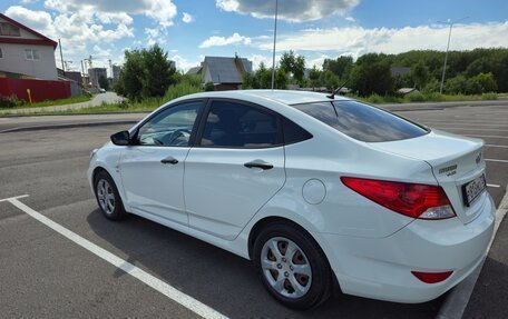 Hyundai Solaris II рестайлинг, 2013 год, 840 000 рублей, 8 фотография