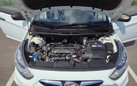 Hyundai Solaris II рестайлинг, 2013 год, 840 000 рублей, 9 фотография