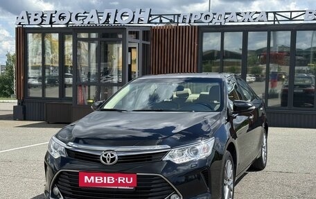 Toyota Camry, 2015 год, 1 980 000 рублей, 7 фотография
