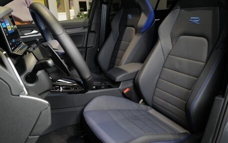 Volkswagen Golf R, 2026 год, 7 200 000 рублей, 8 фотография