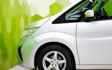 Honda Stepwgn IV, 2018 год, 2 400 000 рублей, 9 фотография