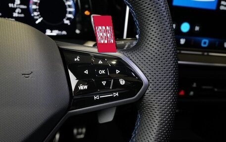 Volkswagen Golf R, 2026 год, 7 200 000 рублей, 7 фотография