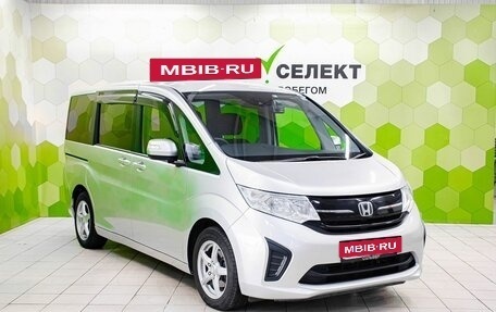 Honda Stepwgn IV, 2018 год, 2 400 000 рублей, 5 фотография