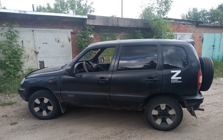 Chevrolet Niva I рестайлинг, 2006 год, 100 000 рублей, 3 фотография
