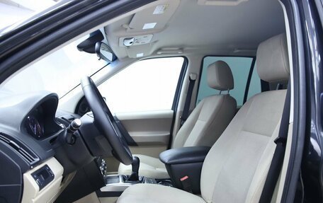 Land Rover Freelander II рестайлинг 2, 2013 год, 1 430 000 рублей, 10 фотография