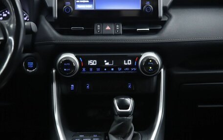 Toyota RAV4, 2021 год, 3 450 000 рублей, 12 фотография