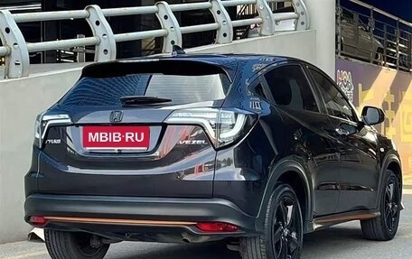 Honda Vezel, 2022 год, 1 270 000 рублей, 4 фотография