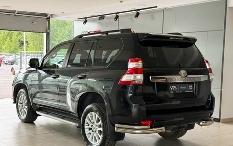 Toyota Land Cruiser Prado 150 рестайлинг 2, 2016 год, 3 417 000 рублей, 4 фотография