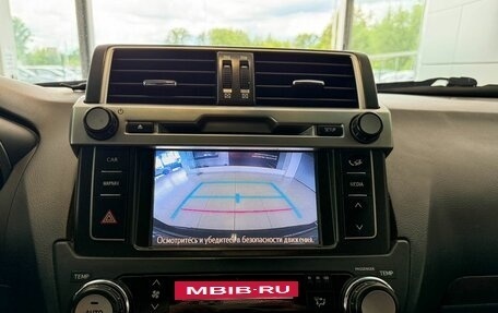 Toyota Land Cruiser Prado 150 рестайлинг 2, 2016 год, 3 417 000 рублей, 16 фотография