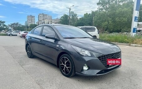 Hyundai Solaris II рестайлинг, 2021 год, 1 550 000 рублей, 3 фотография