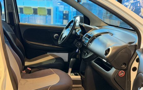 Nissan Note II рестайлинг, 2013 год, 850 000 рублей, 9 фотография
