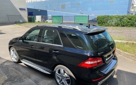 Mercedes-Benz M-Класс, 2013 год, 3 350 000 рублей, 10 фотография