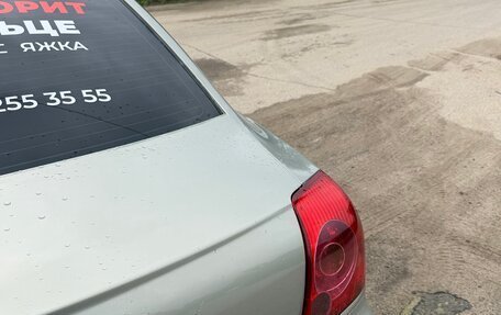Toyota Avensis III рестайлинг, 2004 год, 749 000 рублей, 12 фотография