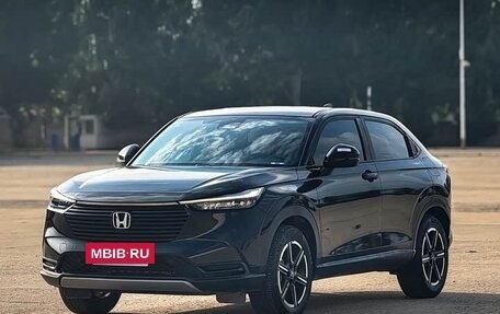 Honda Vezel, 2023 год, 1 680 000 рублей, 3 фотография