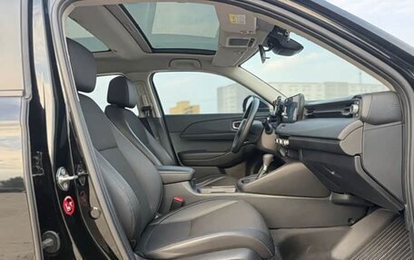 Honda Vezel, 2023 год, 1 680 000 рублей, 10 фотография