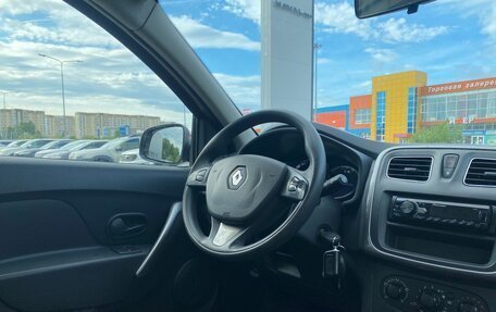 Renault Sandero II рестайлинг, 2014 год, 685 000 рублей, 24 фотография