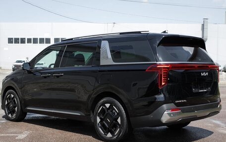 KIA Carnival, 2025 год, 5 650 000 рублей, 6 фотография