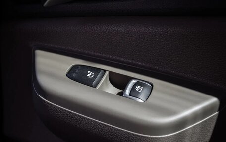 KIA Carnival, 2025 год, 5 650 000 рублей, 24 фотография