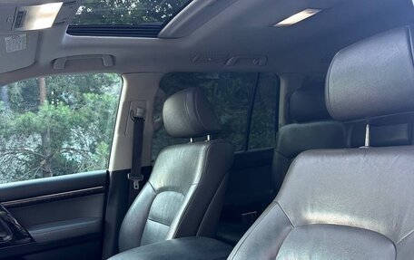Toyota Land Cruiser 200, 2008 год, 2 300 000 рублей, 12 фотография
