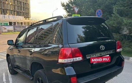 Toyota Land Cruiser 200, 2008 год, 2 300 000 рублей, 3 фотография