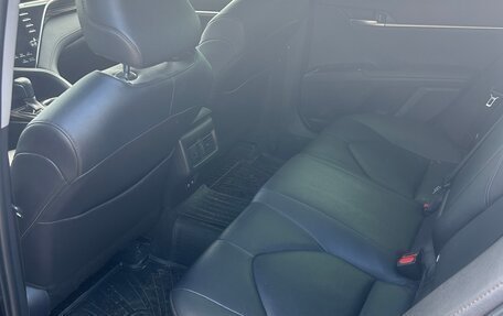 Toyota Camry, 2021 год, 3 000 000 рублей, 9 фотография
