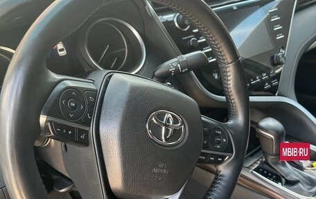 Toyota Camry, 2021 год, 3 000 000 рублей, 7 фотография