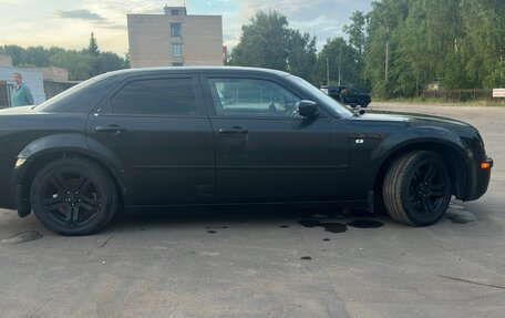 Chrysler 300C II, 2004 год, 760 000 рублей, 5 фотография