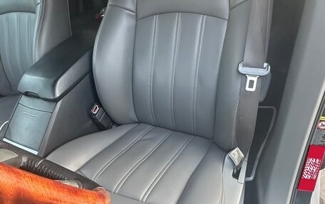 Chrysler 300C II, 2004 год, 760 000 рублей, 10 фотография