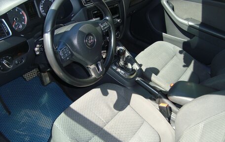 Volkswagen Jetta VI, 2012 год, 1 085 000 рублей, 12 фотография