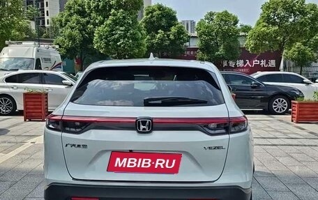 Honda Vezel, 2023 год, 1 690 000 рублей, 5 фотография